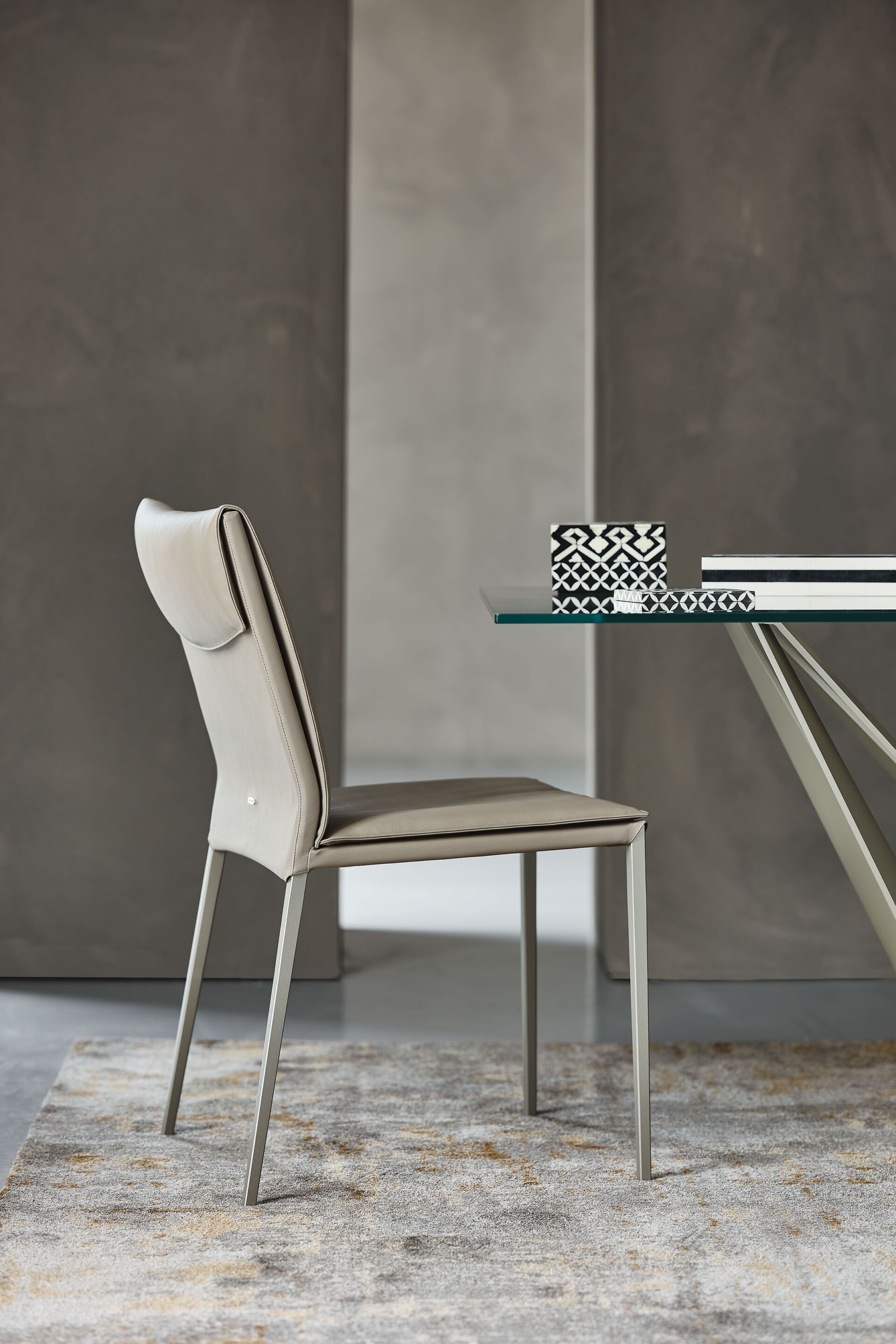 Кожаный стул Cattelan italia Isabel ARCH-00076171 - Вид №1