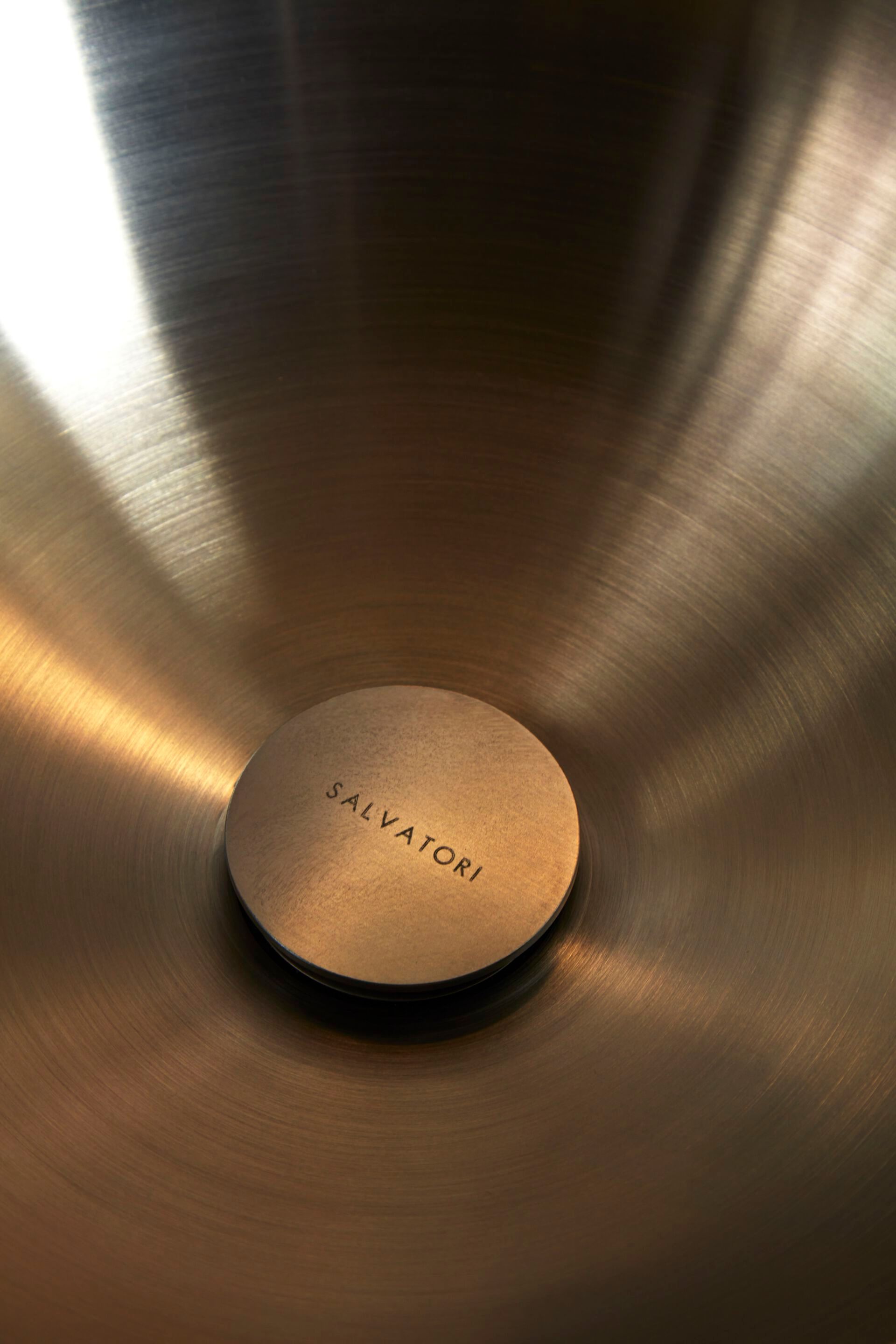 Круглый мраморный подвесной умывальник Salvatori The Small Hours ARCH-00128427 - Вид №2