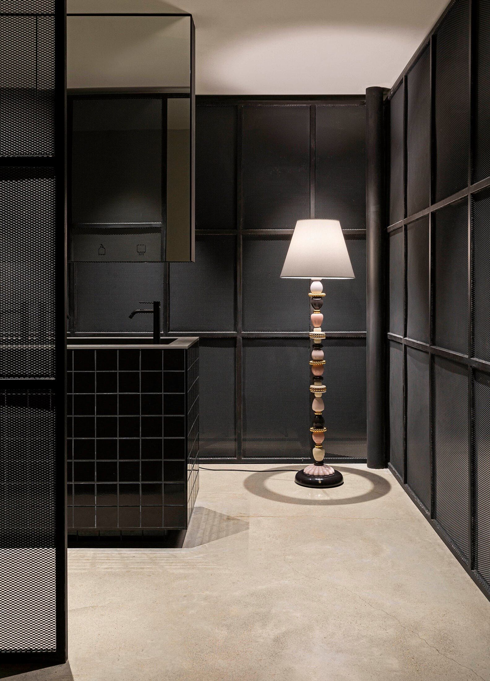 Китай торшер с USB зарядки Lladró Firefly ARCH-00027093 - Вид №1