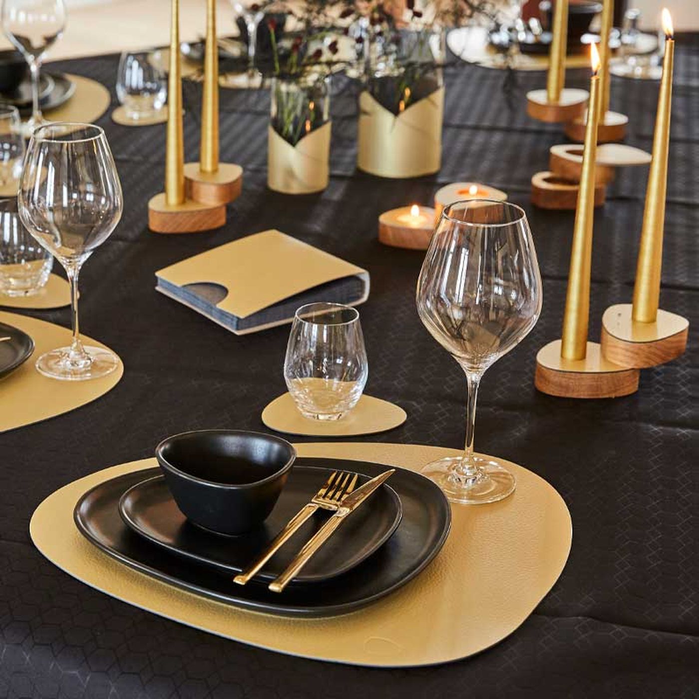 990156 HIPPO gold подстаканник фигурный 11х13 см, толщина 1,6мм;LIND DNA  - Вид №1