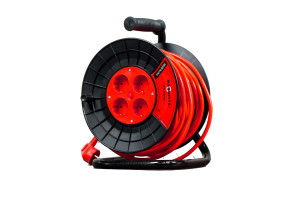 16484200 Удлинитель 1.5мм 25м PEC25-3X1.5-A MAGNETTA