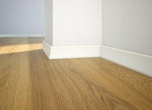 Плинтус Barlinek Белый Шпонированный Сосна (Гладкая) 2200х58 мм.