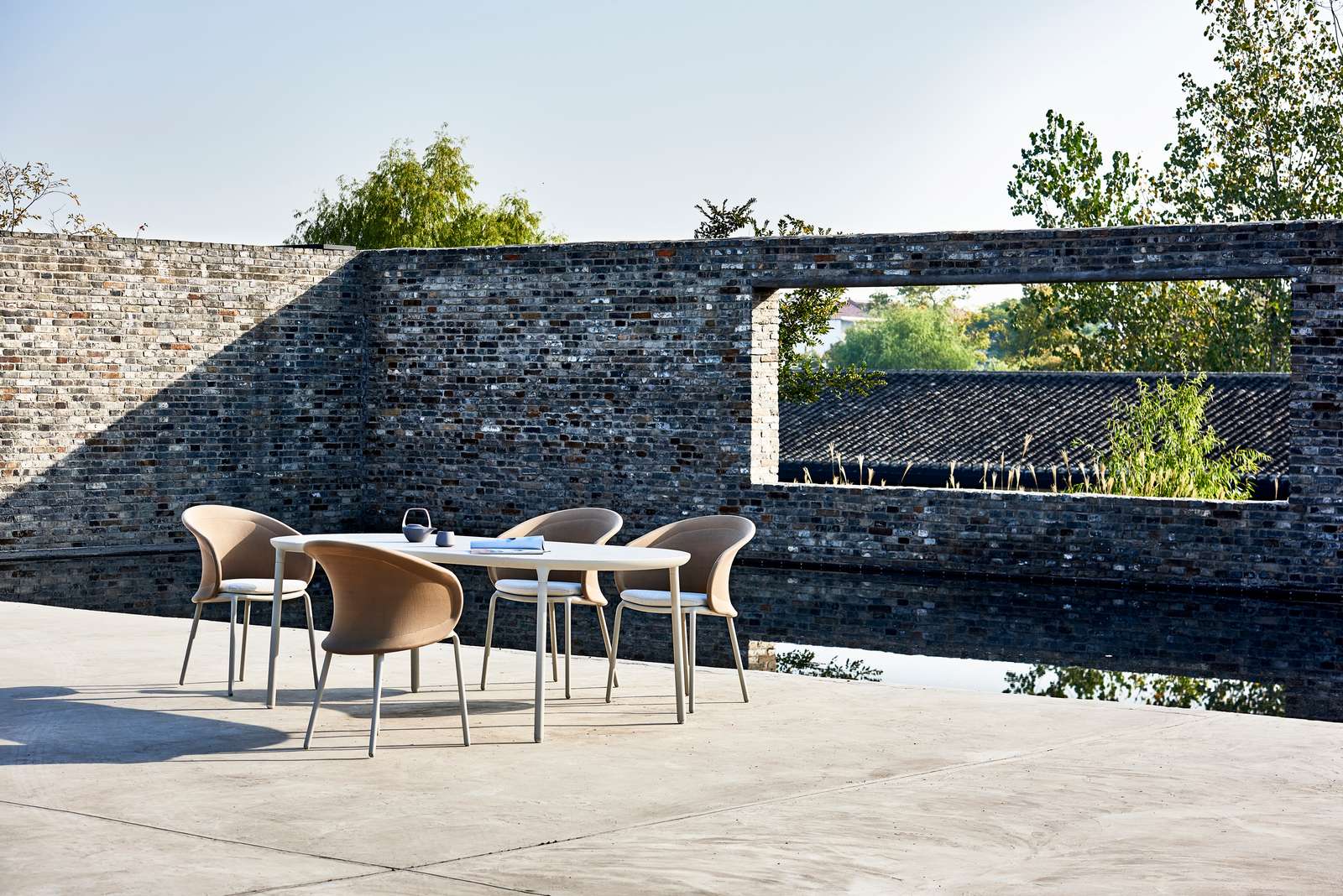 Переработанный пластиковый садовый стул со встроенной подушкой Mindo Mindo 114 ARCH-00139841 - Вид №6