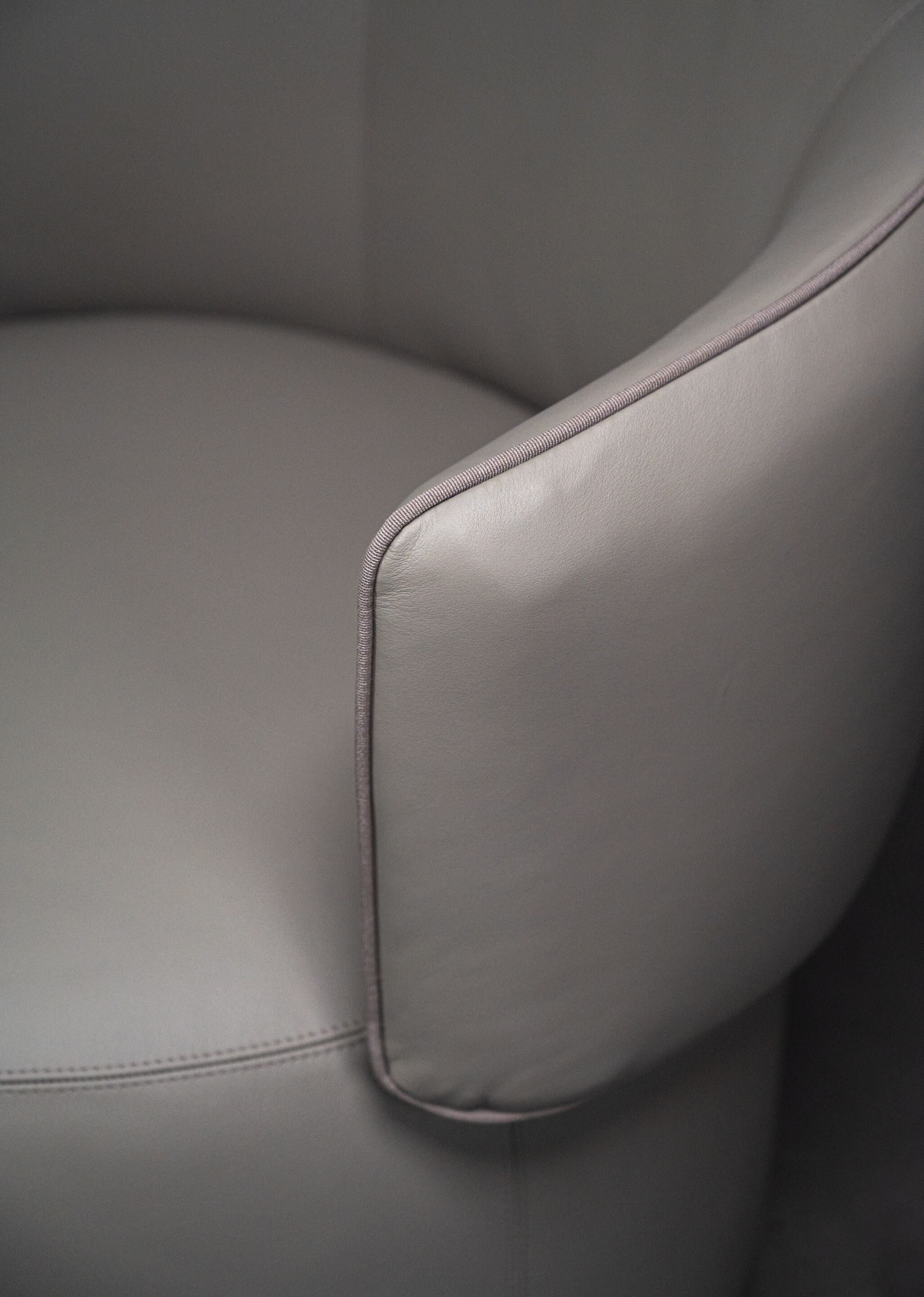 Кожаное вращающееся кресло с подлокотниками Piet Boon Джейн ARCH-00117600 - Вид №2