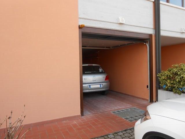 Breda Стальные гаражные ворота Domus sun-id-1447963 - Вид №1