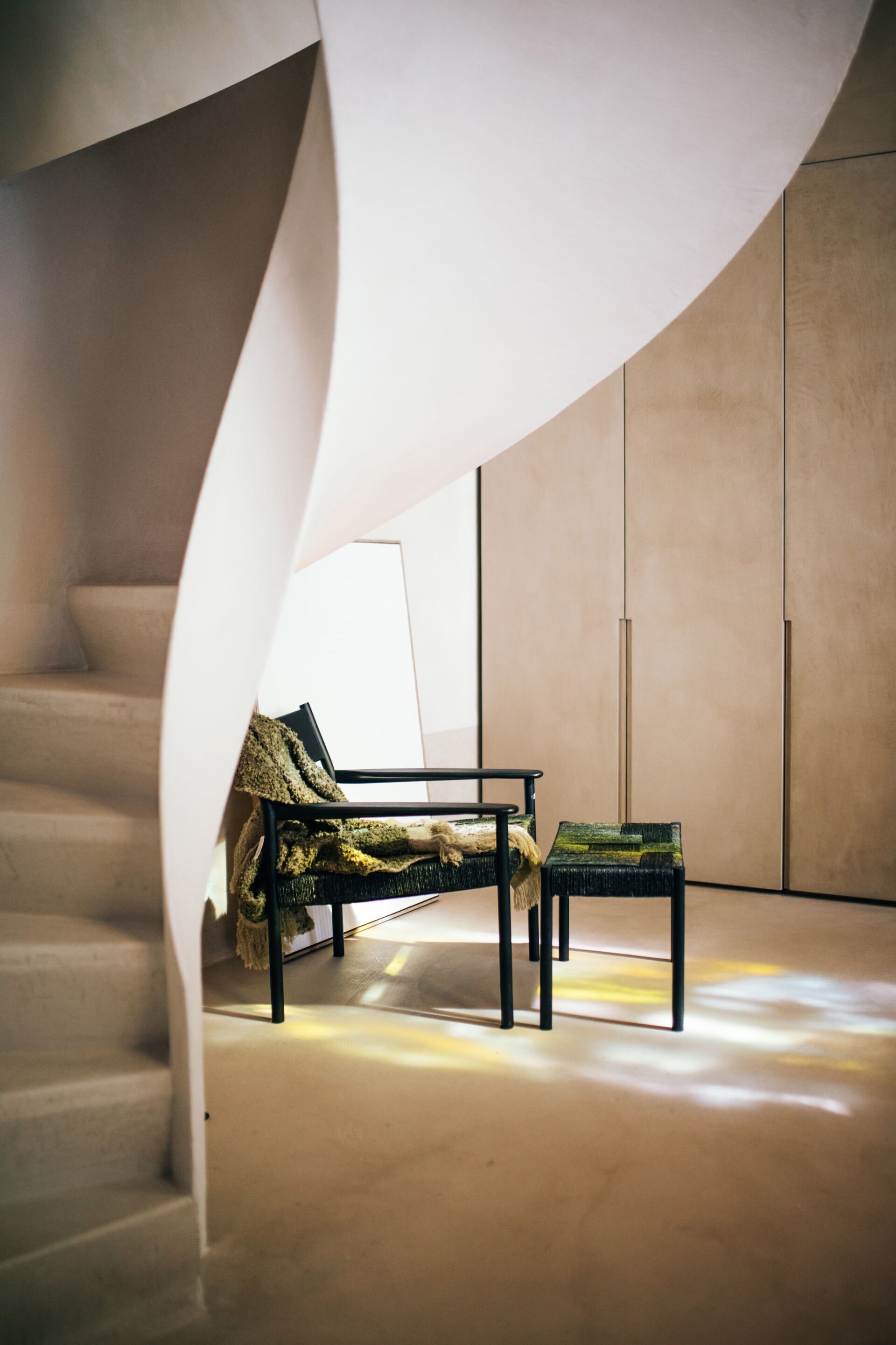 Манго кресло с подлокотниками POMAX Cullinan ARCH-00100434 - Вид №6