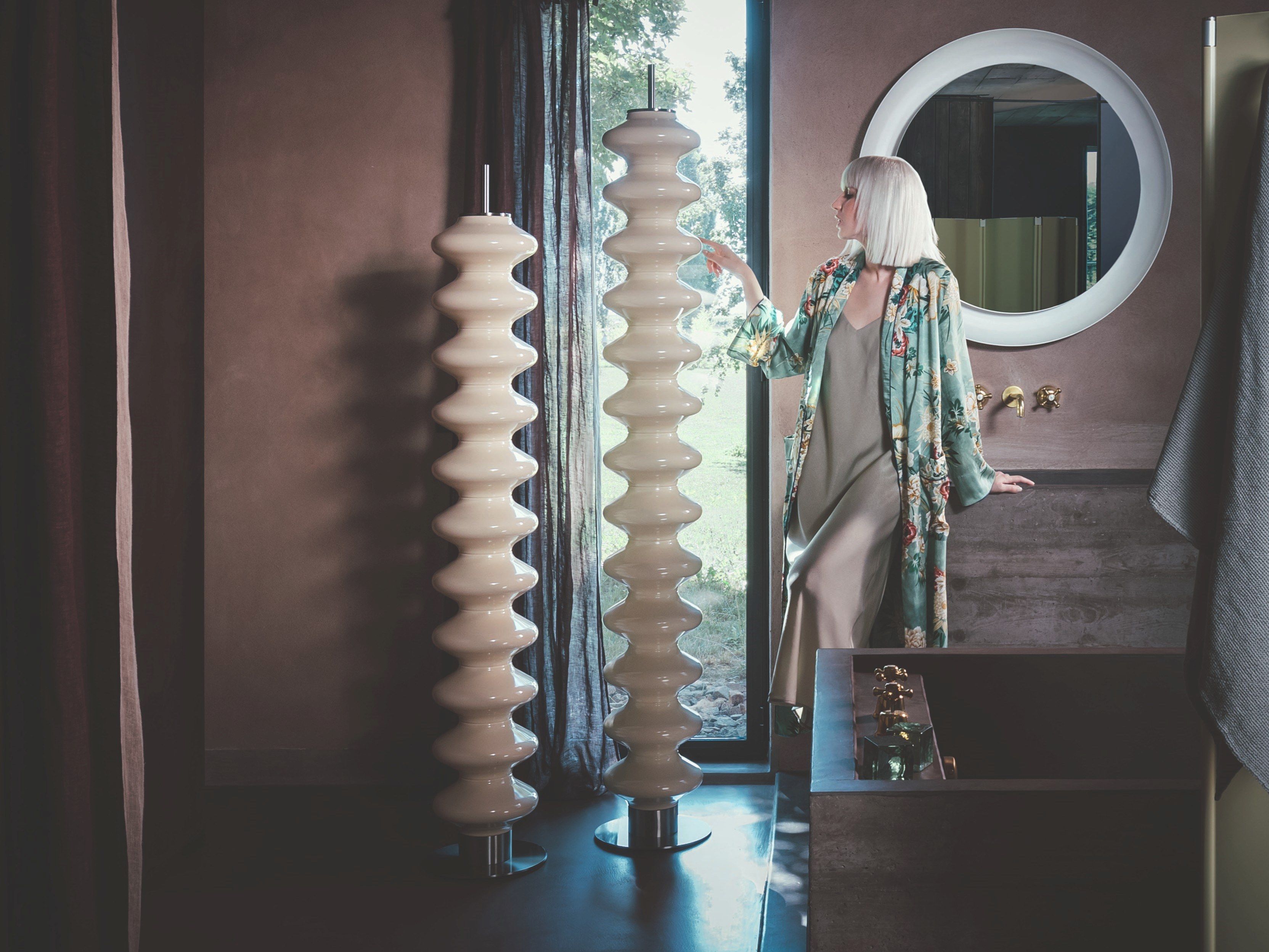 Вертикальный напольный полотенцесушитель Tubes Elements ARCH-00065651