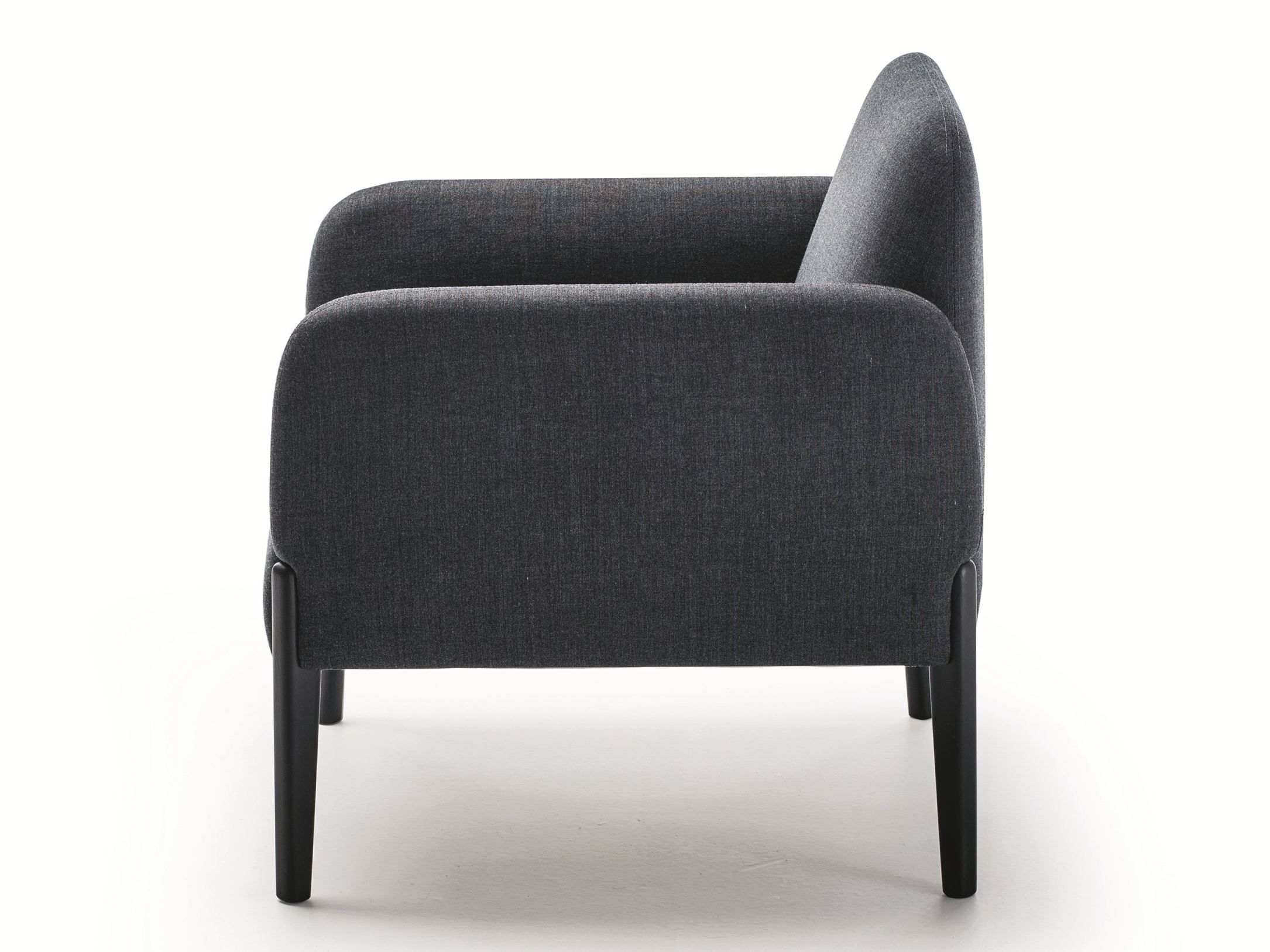 Кресло с подлокотниками для контракта La Cividina ARCH-00034756 - Вид №1