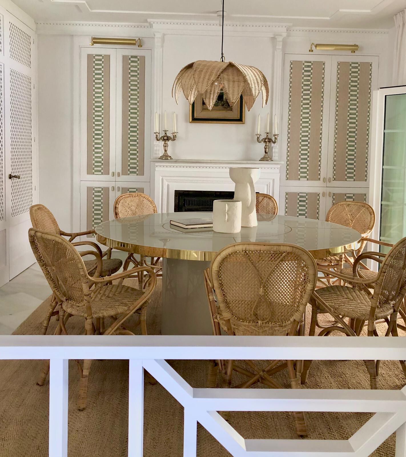 Круглый стол из ламинированного стекла Jover+Valls Antique Boutique-Malibu ARCH-00151815 - Вид №39