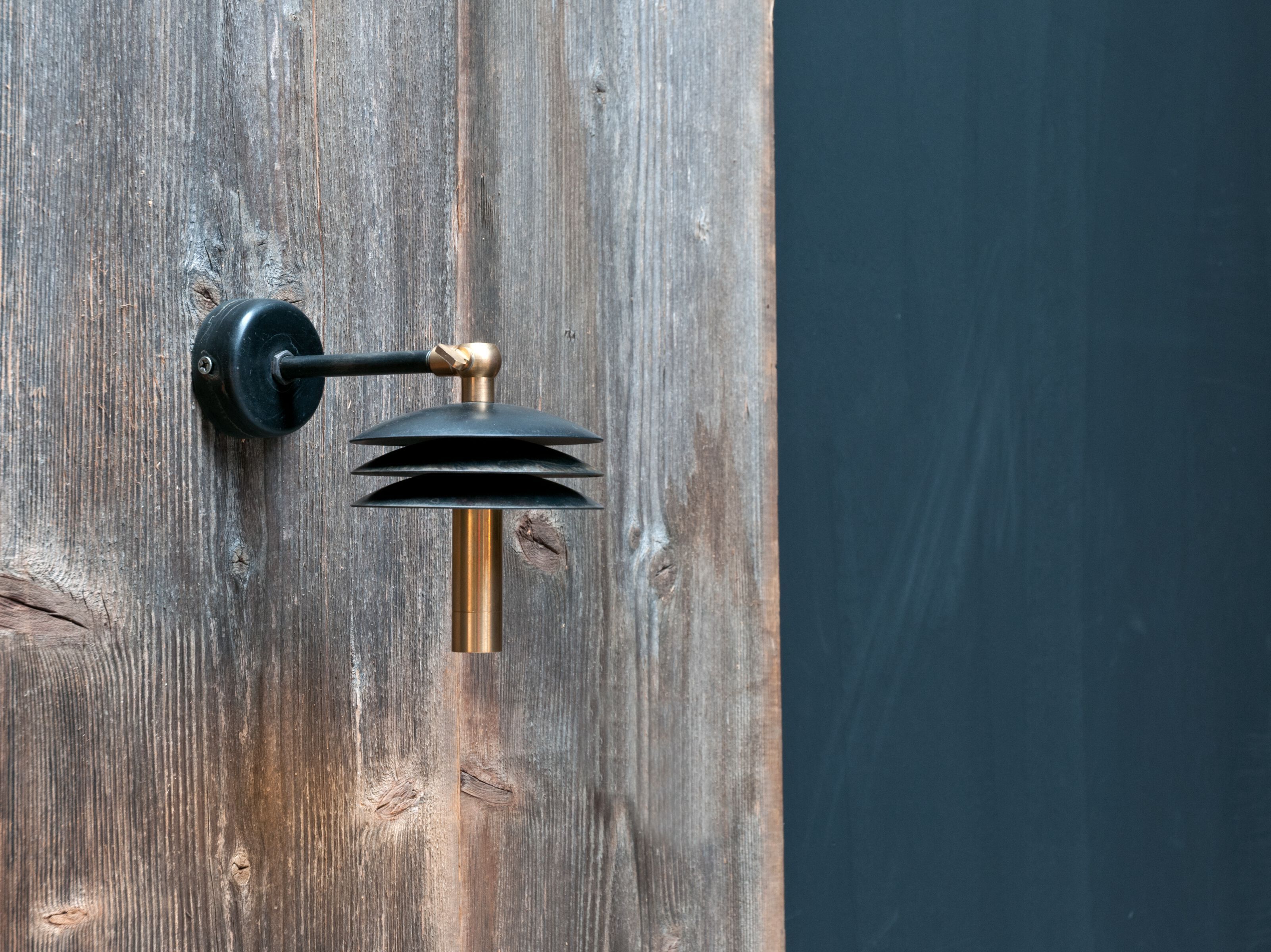 Светодиодный настенный светильник Renzo Serafini изолятор ARCH-00100944 - Вид №2