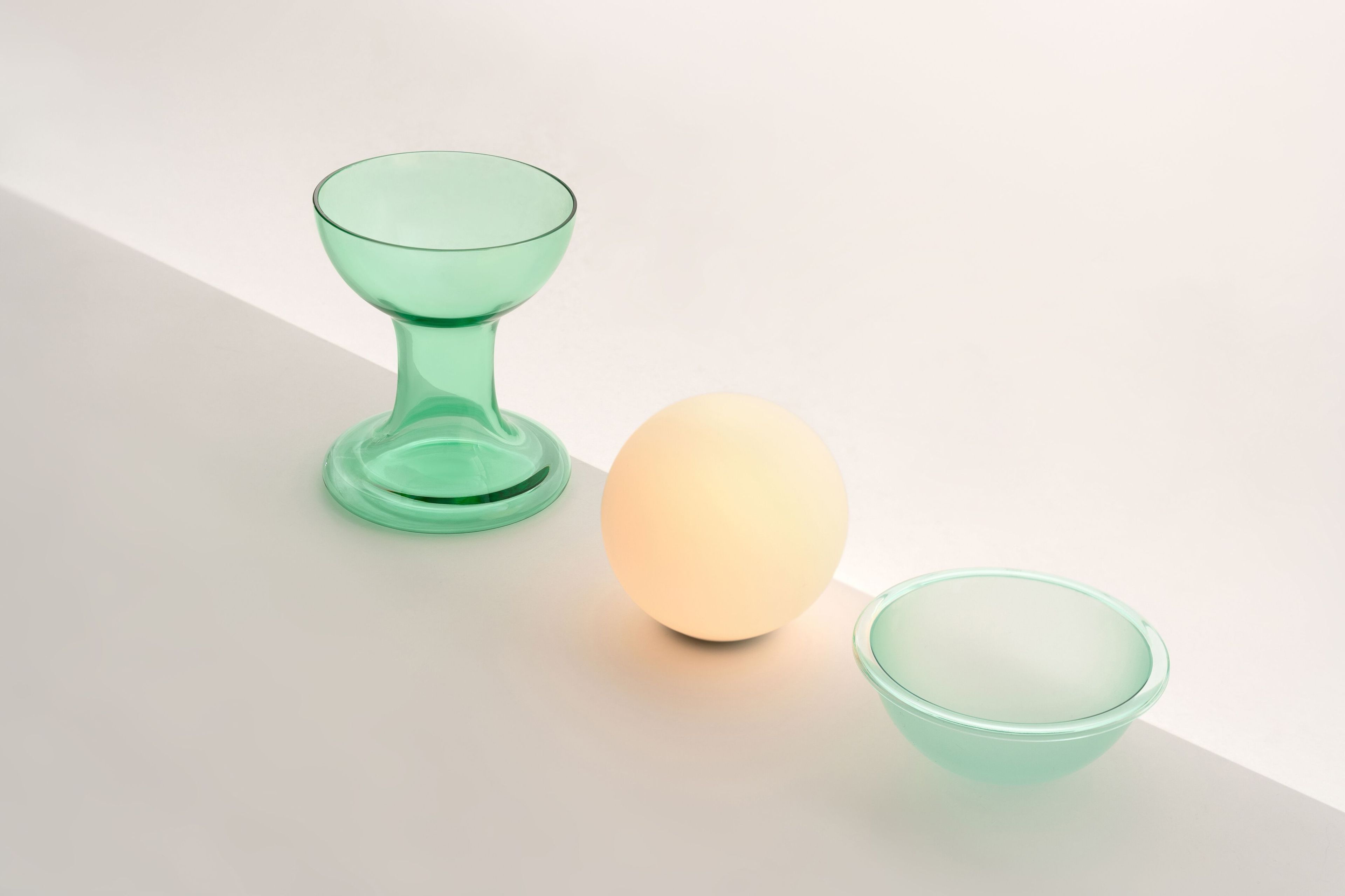 Стеклянная светодиодная настольная лампа Established&Sons GELATO ARCH-00054720 - Вид №4