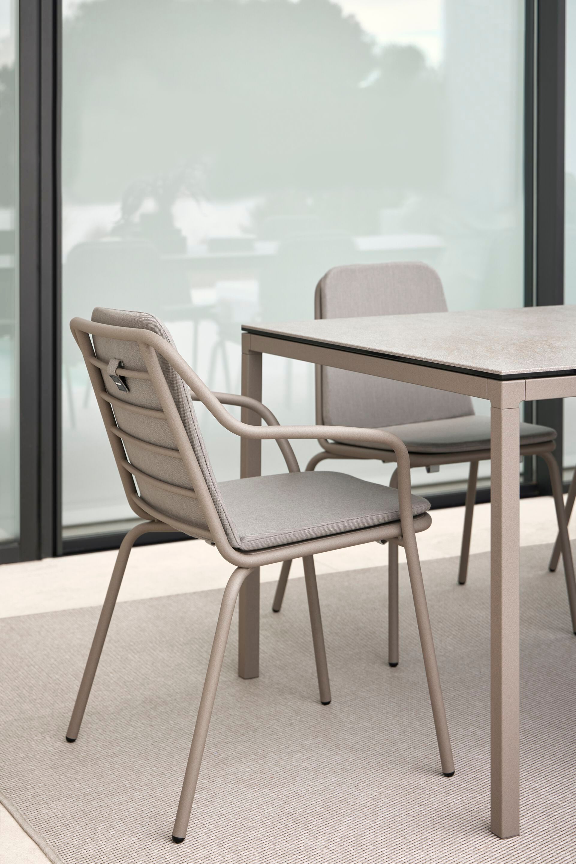 Прессованный алюминиевый садовый стол MUSOLA Brise ARCH-00056079 - Вид №6