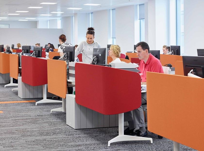 Herman Miller Модульный стол с регулируемой высотой и встроенной полкой Locale sun-id-1403367 - Вид №4