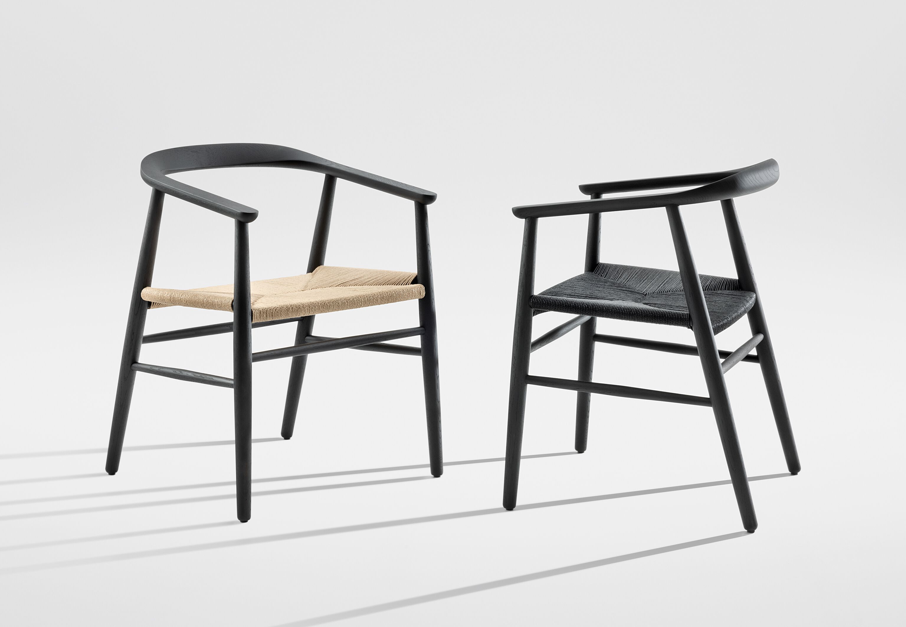 Деревянный стул с подлокотниками ZEITRAUM Кожа ARCH-00020084 - Вид №2