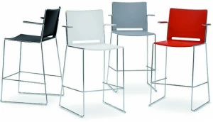 Diemmebi Табурет полипропиленовый с подлокотниками со спинкой Lafilò