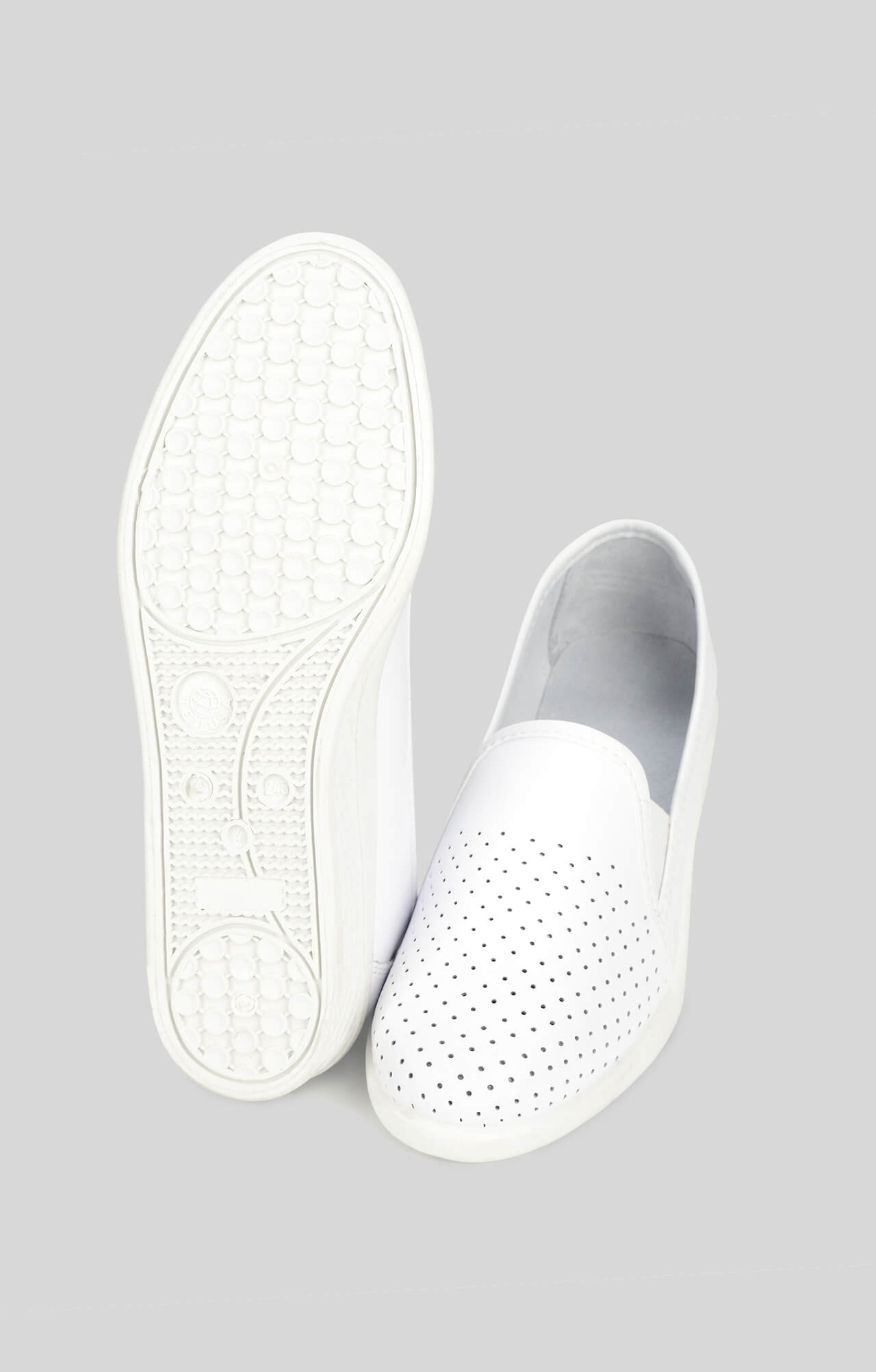 68163 Туфли женские с закрытым задником белые  Сабо и сланцы размер 36 Спецодежда  - Вид №1