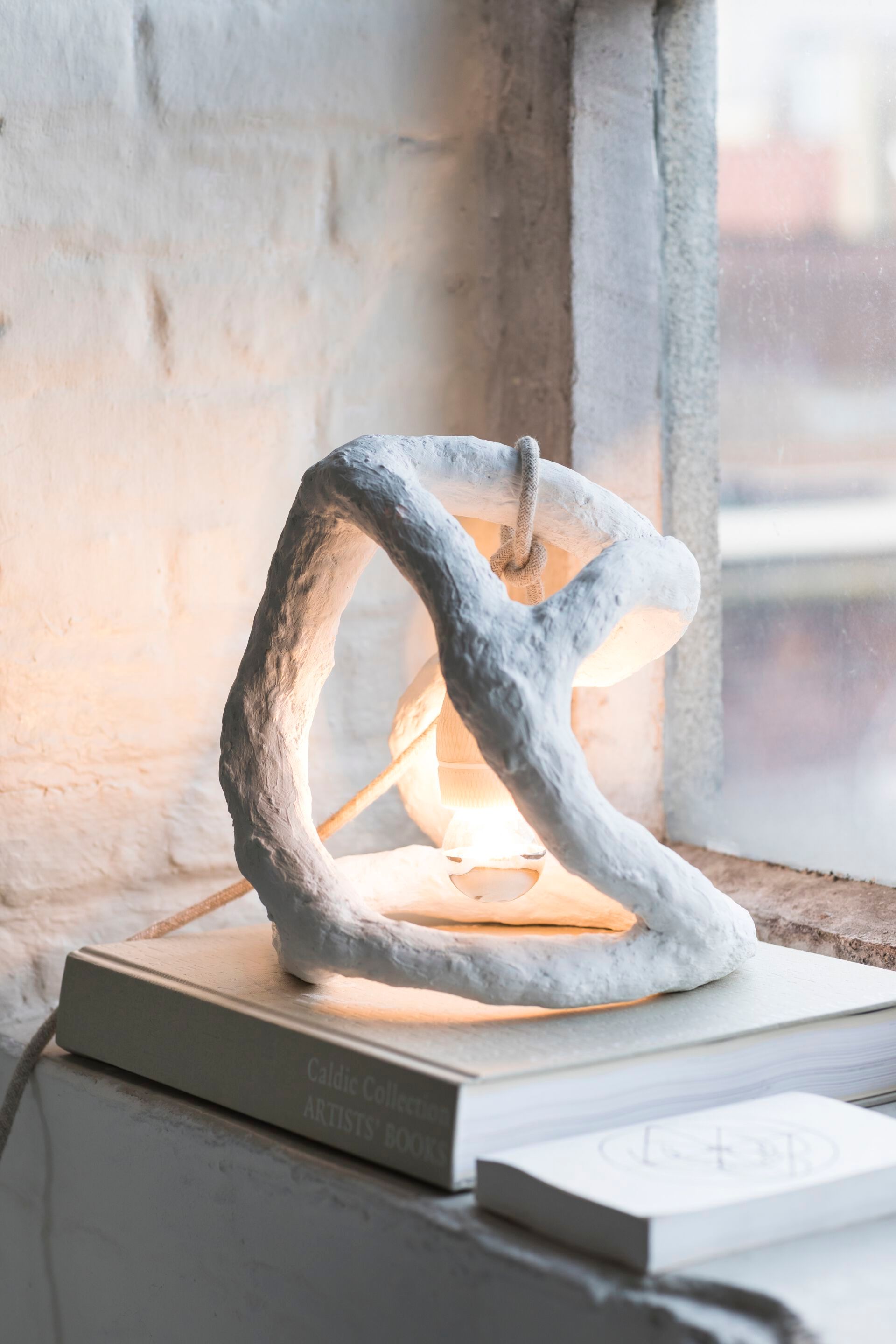 Напольная лампа из пестой бумаги Serax Lighting by Marie Michielssen ARCH-00027574 - Вид №5