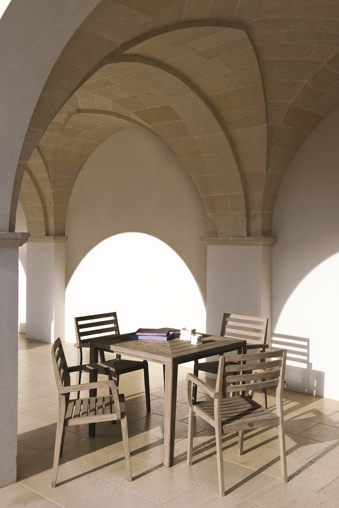 Деревянный квадратный садовый стол Ethimo друзья ARCH-00104459 - Вид №2