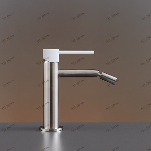 бортик смесителя с регулируемым носиком H. 145 мм, отверстие в холодной воде  <DIV> Доступная с цветной ручкой, а не цветные ручками версии </div> <div> </div> <div> The версия с не цветной ручкой доступна в специальные отделки CEA в <B> </div> GAS02 CEAD CEADESIGN 