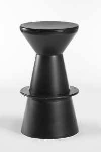 Стул из инженерного пластика