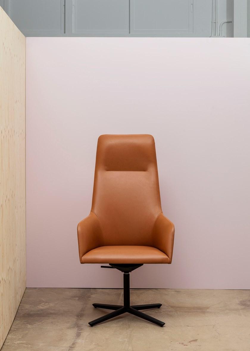 Andreu World Кресло исполнительное вращающееся с 4 спицами Alya executive So1491 - Вид №5