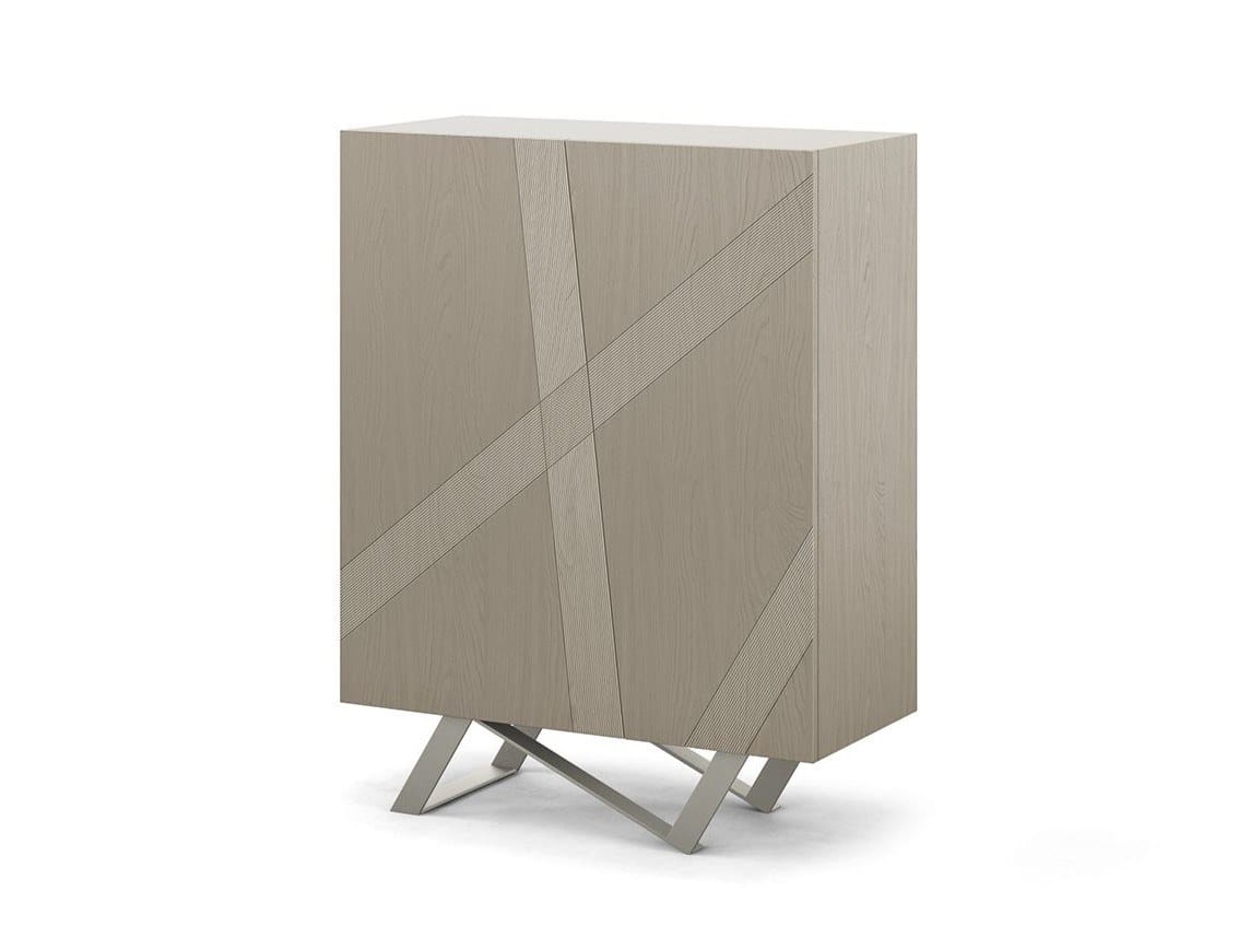 Шкаф из МДФ с распашными дверцами ROCHE BOBOIS трек ARCH-00010486