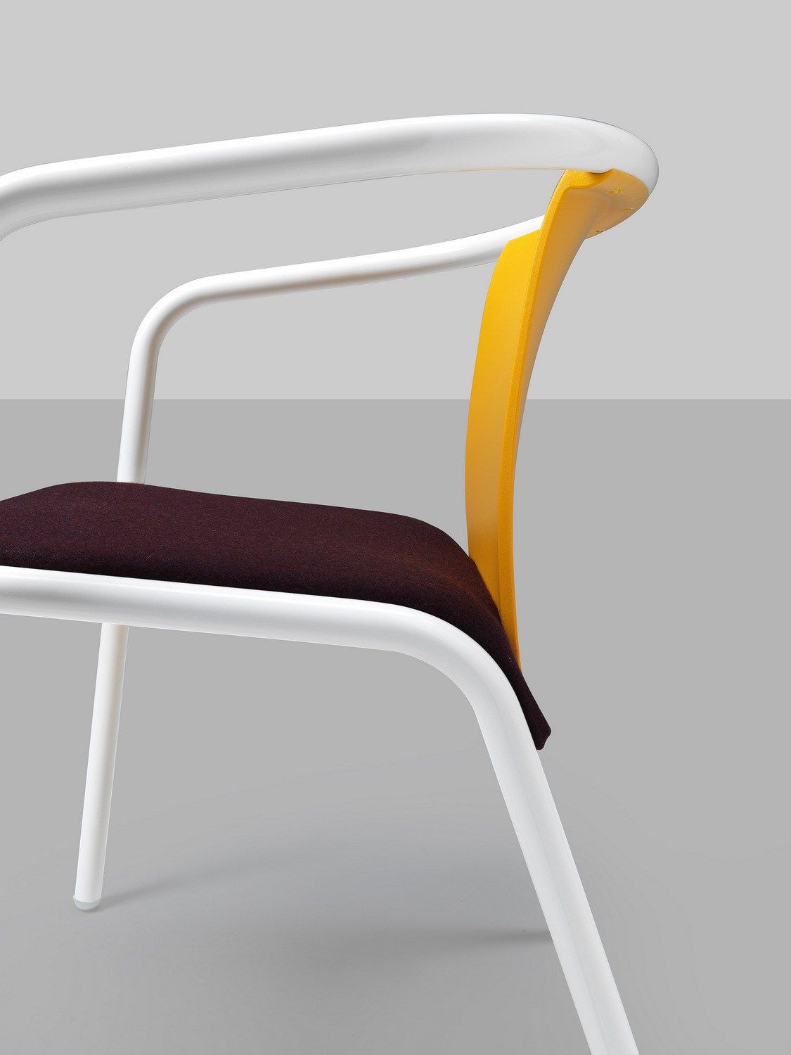 Мягкий штабелируемый стул с подлокотниками Et al ARCH-00003428 - Вид №2