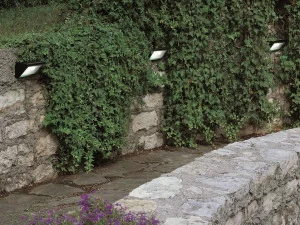 Goccia Illuminazione Настенный светильник для улицы Small, midi, maxi & supermaxi