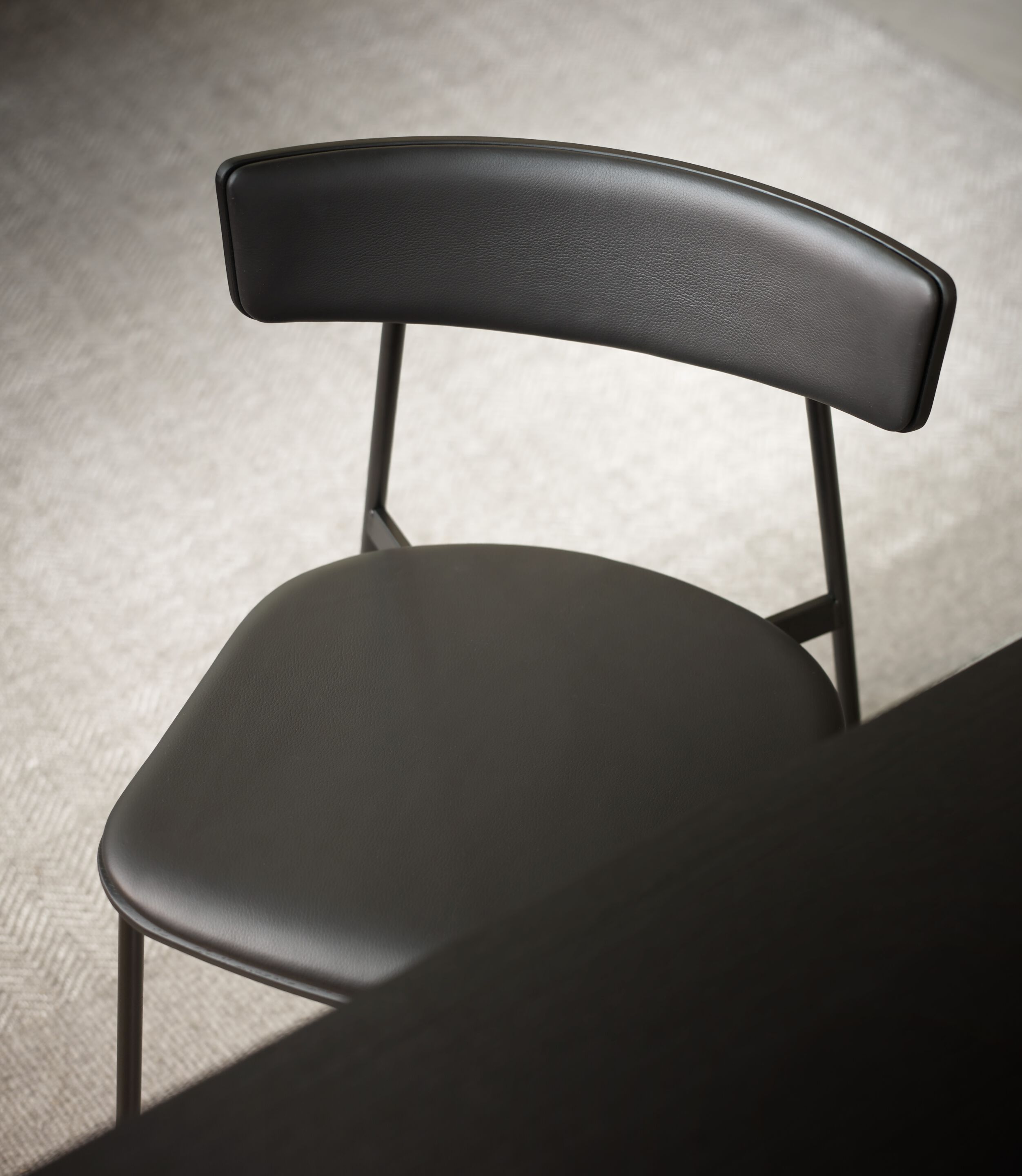 Дубовый стул с мягким сиденьем TREKU KOL ARCH-00026978 - Вид №3