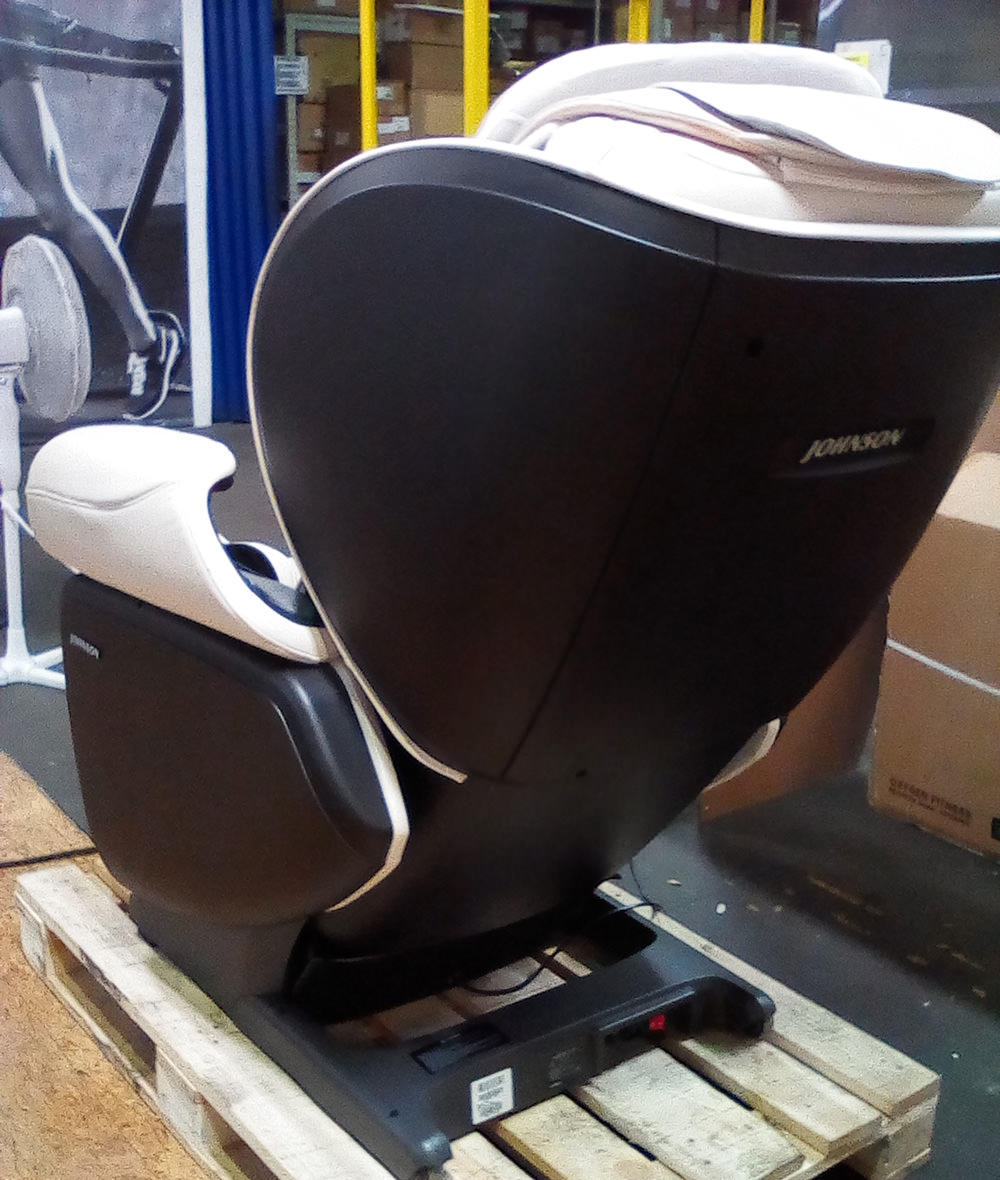 JOHNSON-MC-J6800 Массажное кресло MC-J6800 (уцененный товар) JOHNSON 