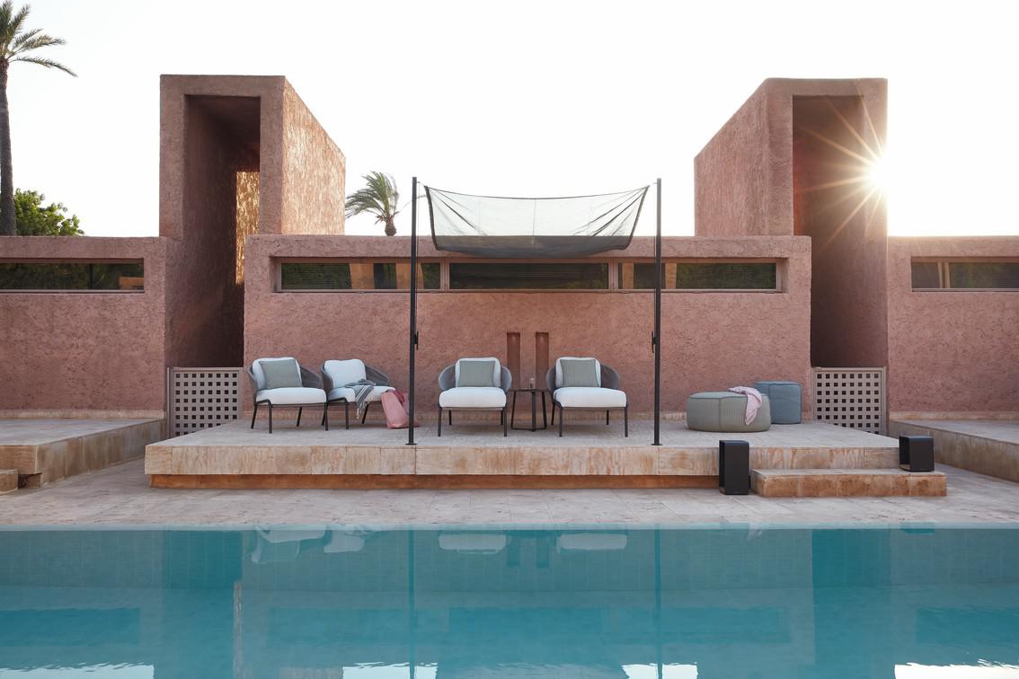 MNST322 Шезлонг лава серебро Manutti Radius - Вид №12