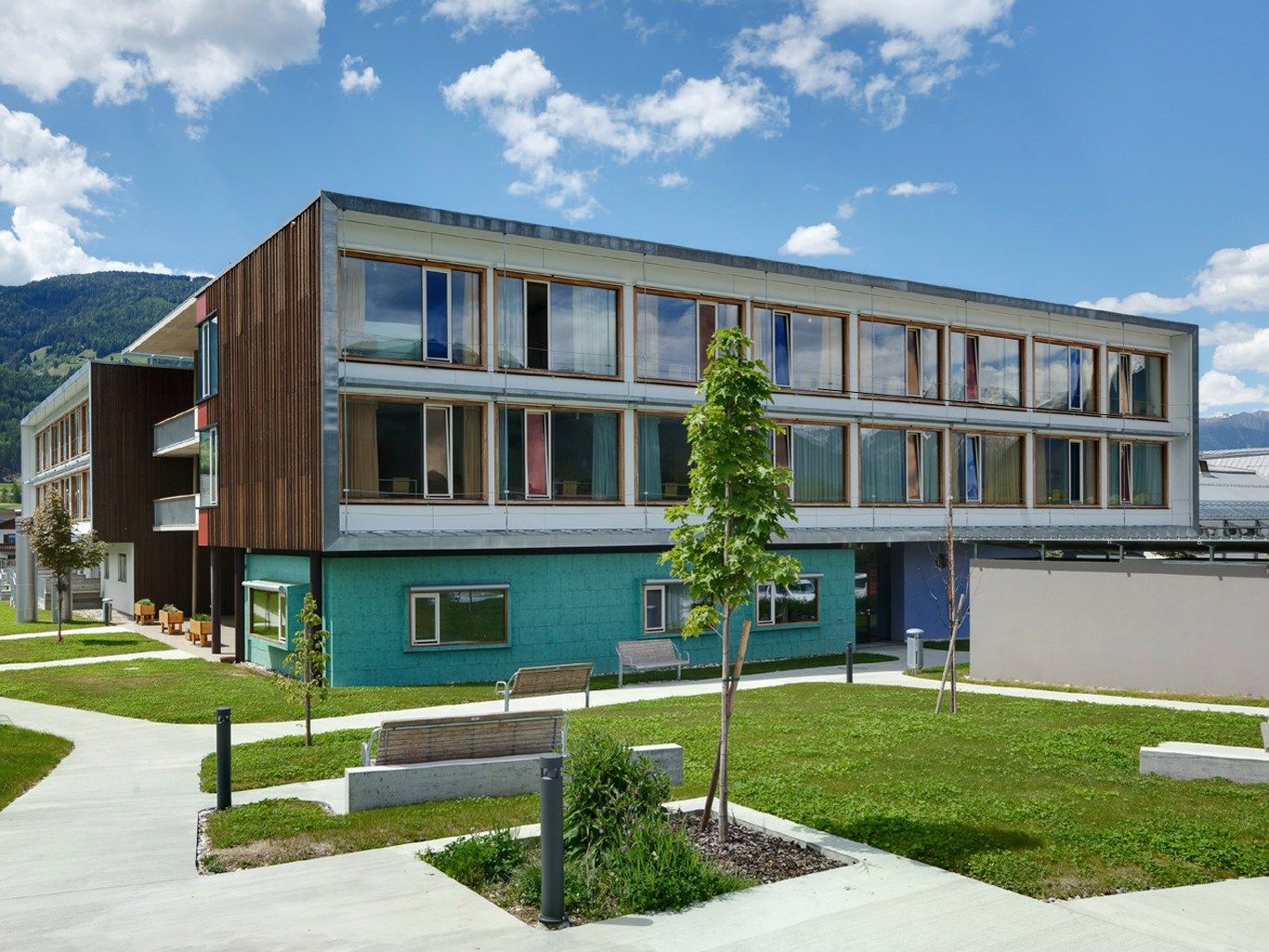 Фасадные и кровельные панели из армированного волокном бетона SWISSPEARL Swisspearl® ARCH-00046860 - Вид №23