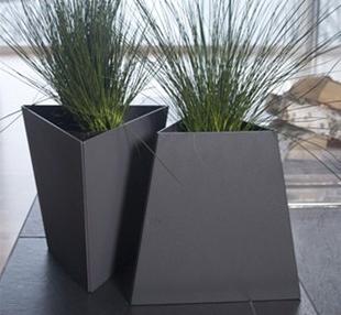 GARDA DESIGN Низкая прямоугольная кашпо для общественных мест из листового металла sun-id-1468029 - Вид №4