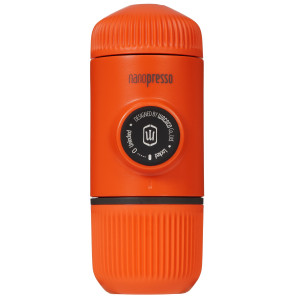 9004332 Кофемашина капсульная WACACO Nanopresso WCCLVRD красный