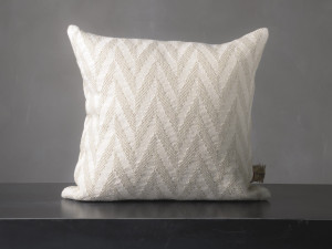 Квадратная подушка из хлопка и льна