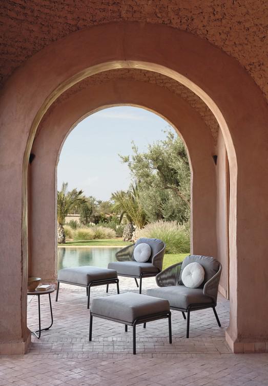 MNST569 Подставка для ног кремень перец Manutti Radius - Вид №6