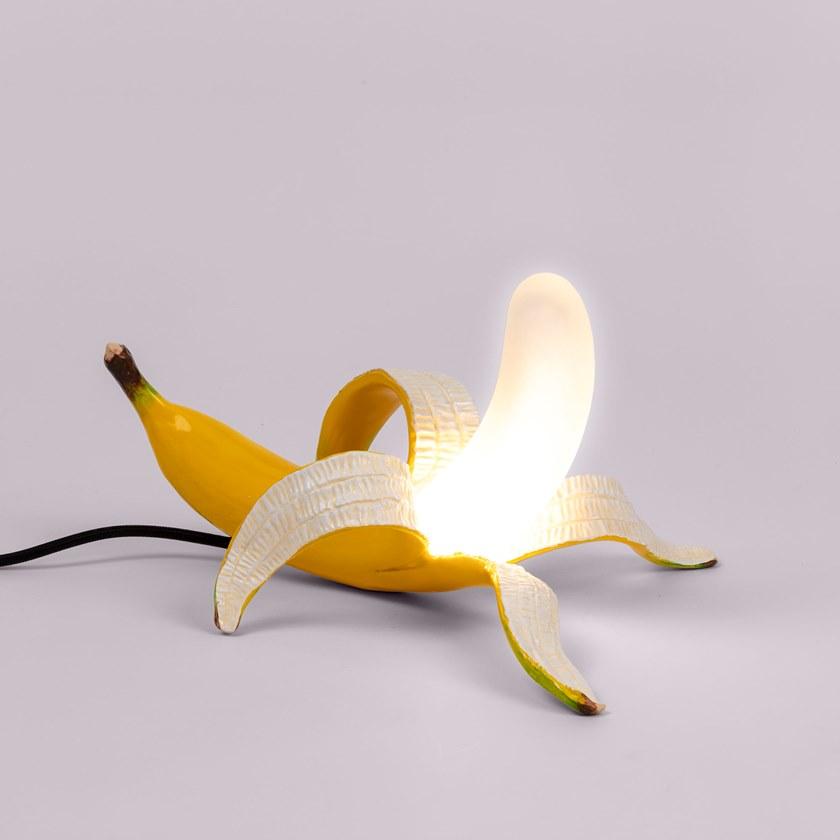 Seletti Светодиодная настольная лампа из смолы и стекла Banana lamp yellow sun-id-1434474 - Вид №3