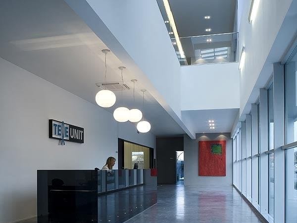 Подвесной светильник из опалового стекла In Stock Flos ARCH-00141778 - Вид №6