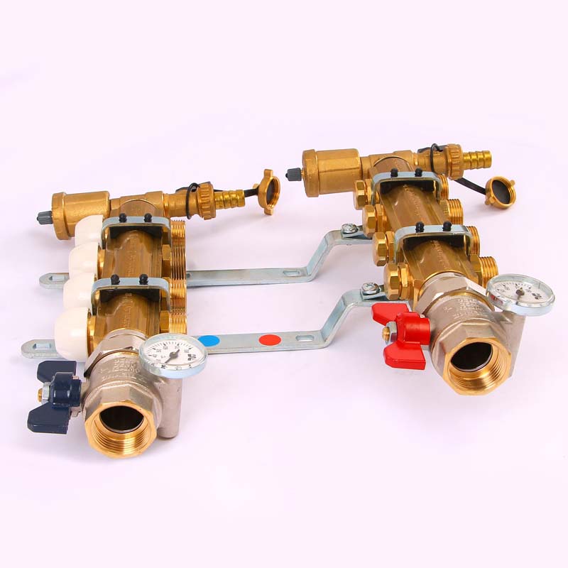 Коллекторная группа с кронштейнами, регулировочными и термостатическими вентилями TIEMME 1"x3/4"ЕК 4 выхода 3870012 - Вид №2