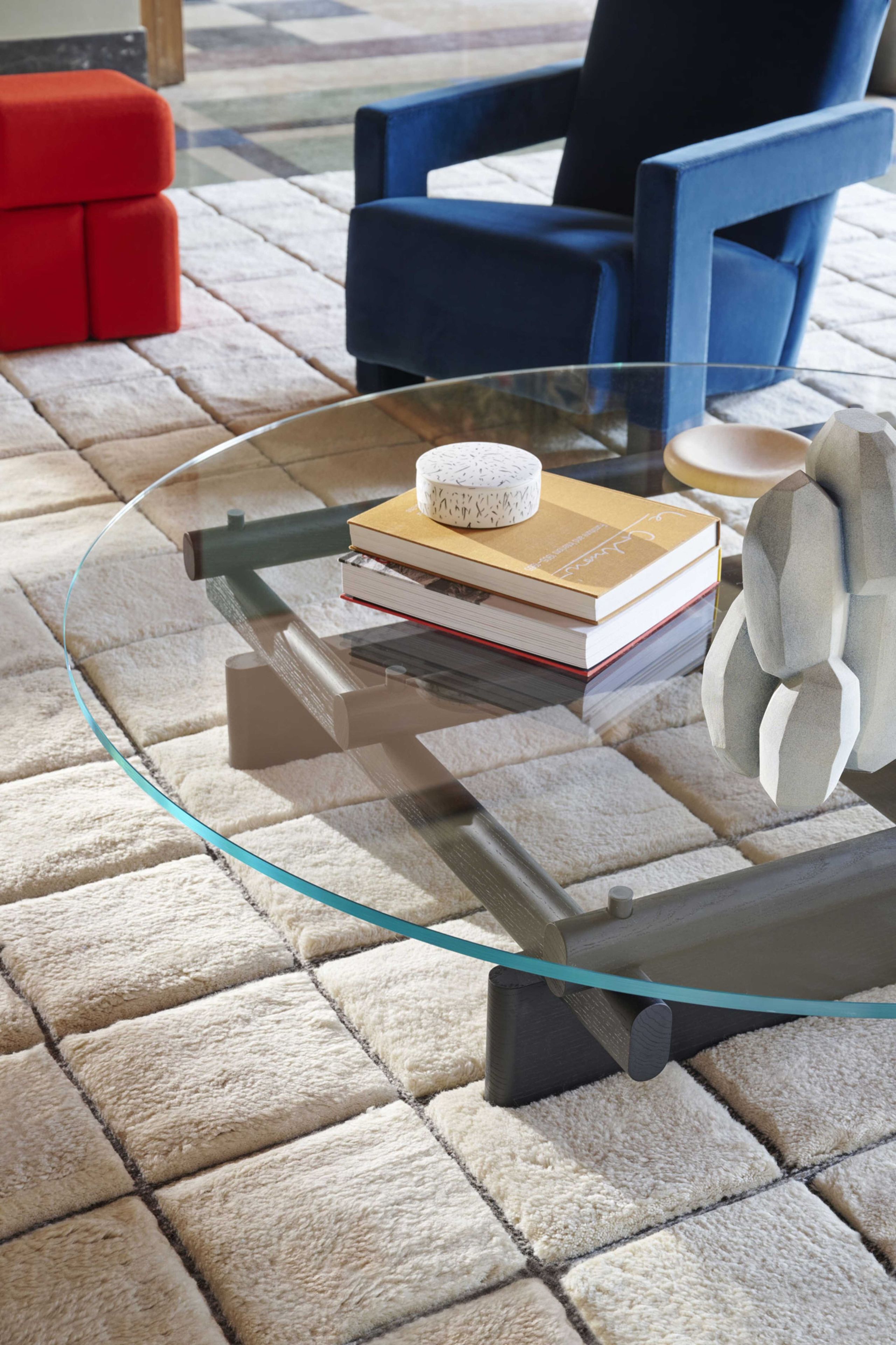 Низкий круглый деревянный и стеклянный журнальный столик CASSINA Sengu ARCH-00113199 - Вид №4