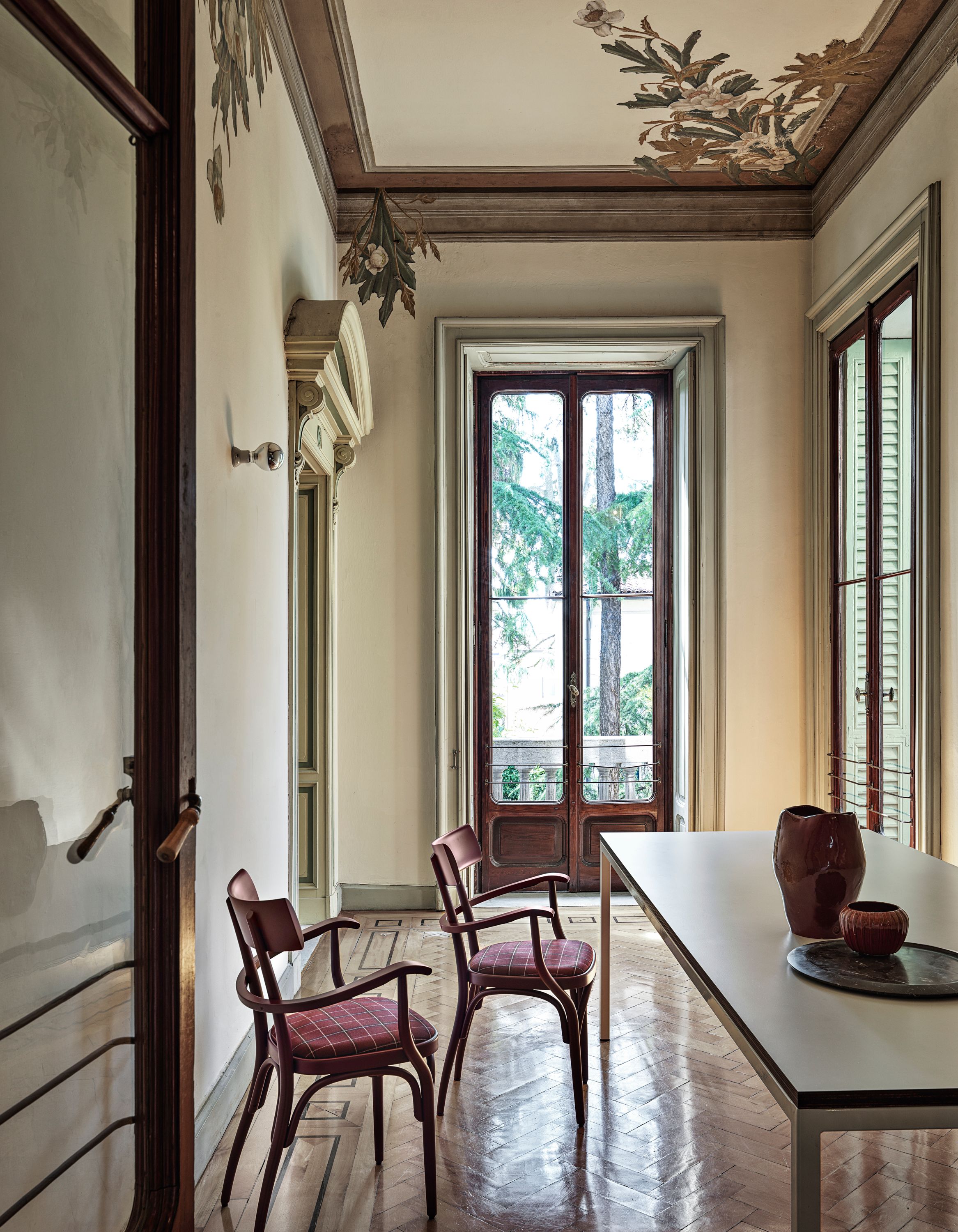 Стул из бука с подлокотниками Wiener GTV Design CZECH ARCH-00031979 - Вид №8