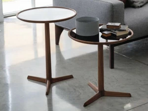 Porada Круглый журнальный столик из массива дерева Iron