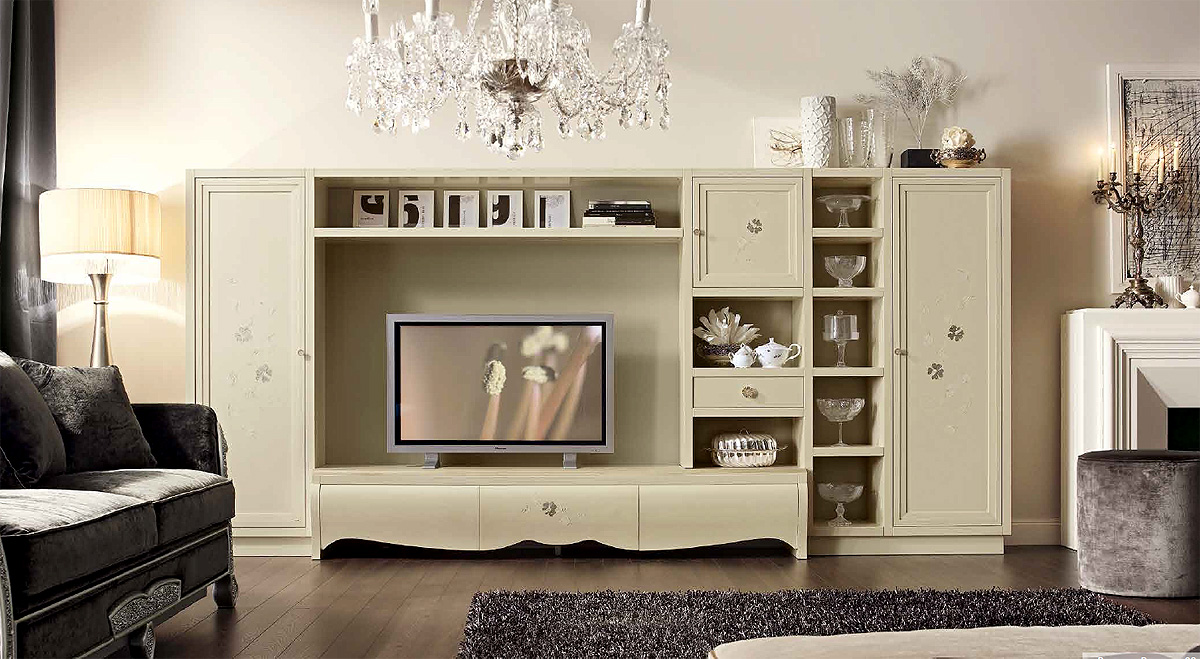 Стенка  BTC INTERNATIONAL Comp. 7 