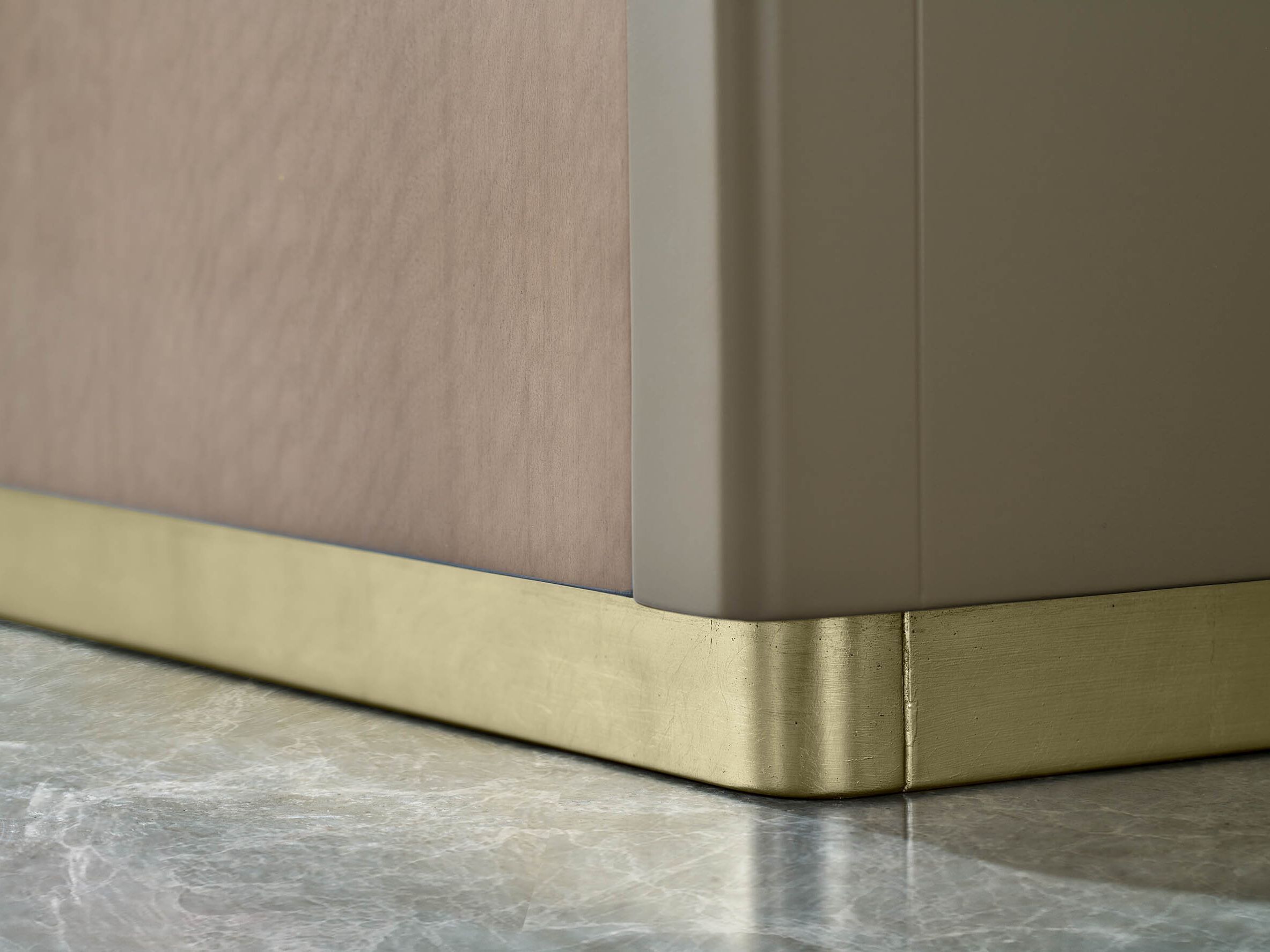 Витрина из дерева и стекла GUERRA VANNI Studio Privè ARCH-00028481 - Вид №2