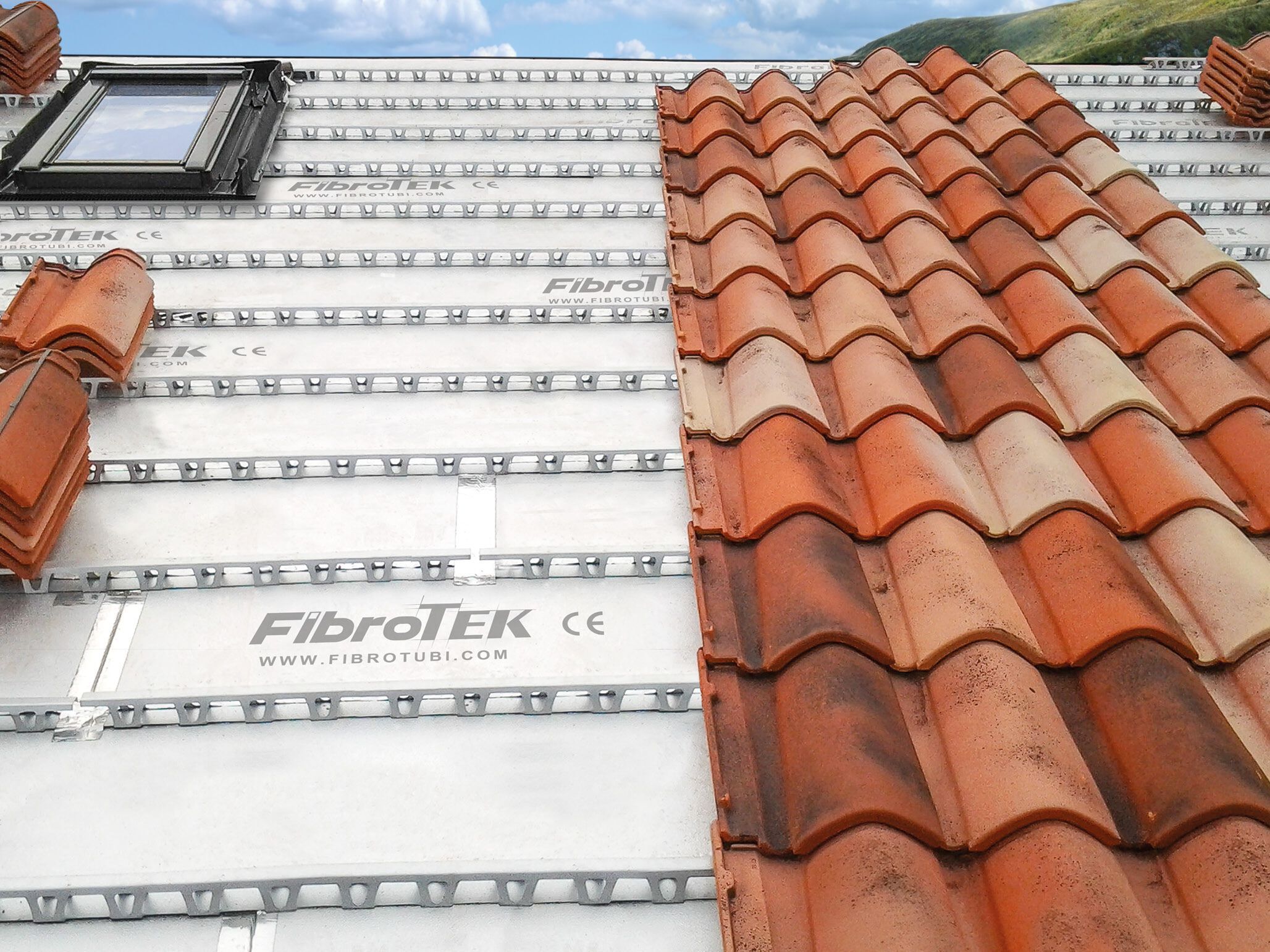 Вентилируемая кровельная система / теплоизоляционная панель FIBROTUBI FIBROTEK LINEA ARCH-00017475