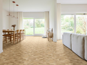 Нескользящий пол из переработанного ПВХ с эффектом дерева