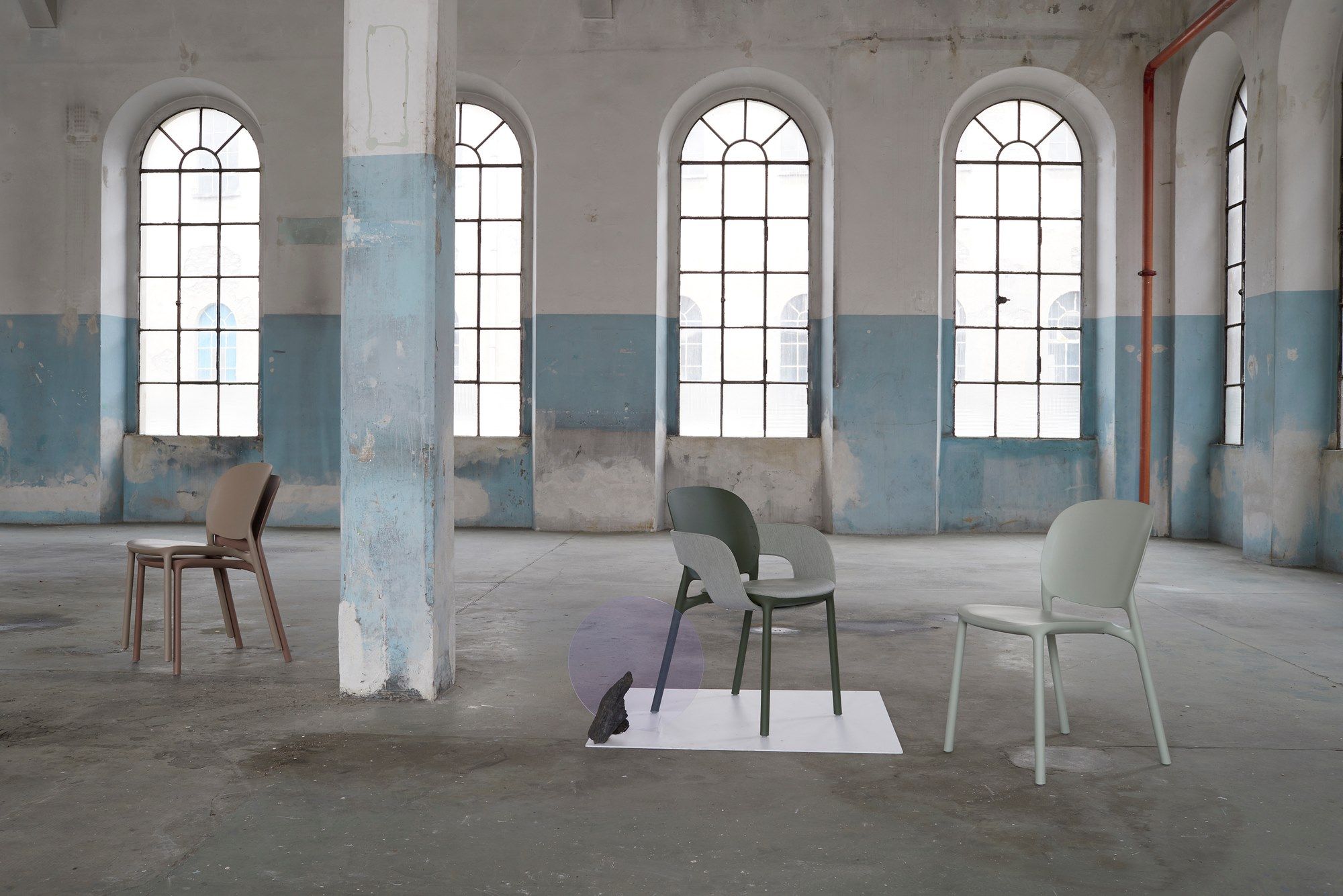 Тканевый стул с подлокотниками и встроенной подушкой S-CAB Hug ARCH-00072922 - Вид №11