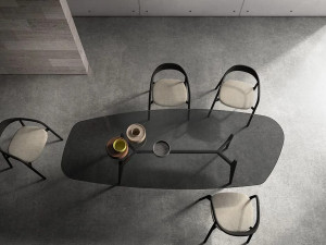 Стеклянный стол свободной формы