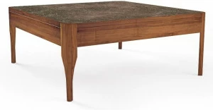 Oliver B. Низкий квадратный журнальный столик из массива дерева Oliver b. casa