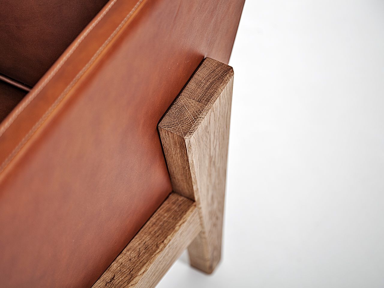 Кожаное кресло с подлокотниками Liqui Contracts ARCH-00032309 - Вид №2